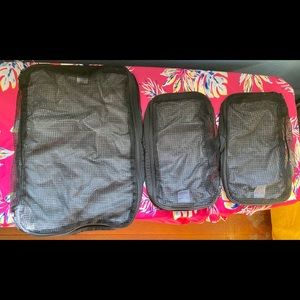 Tom Bihn Tri-Star Packing Cubes in Northwest